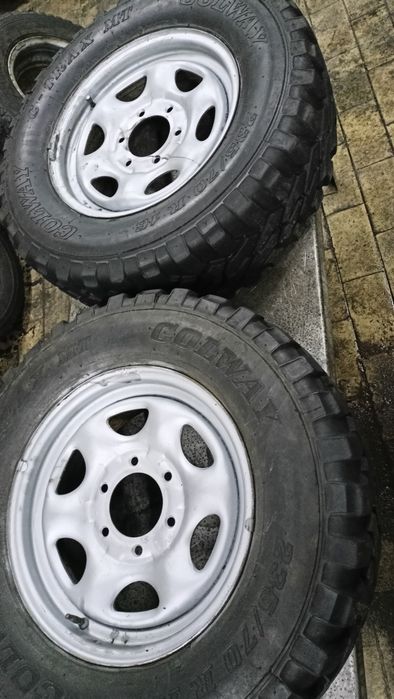 Nissan Navara koła 2 szt 6x16  235/70 R 16