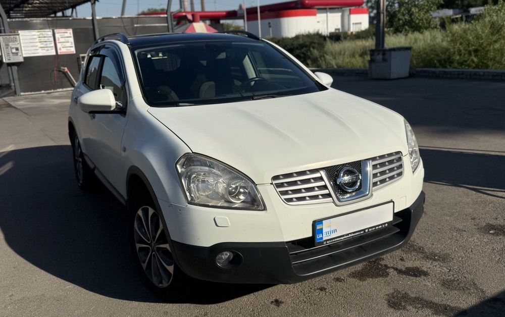 Продам Nissan Qashqai 2009