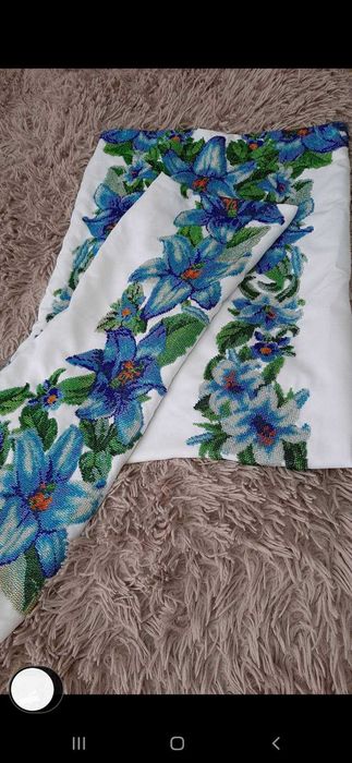 Продам вишиті бісером вироби