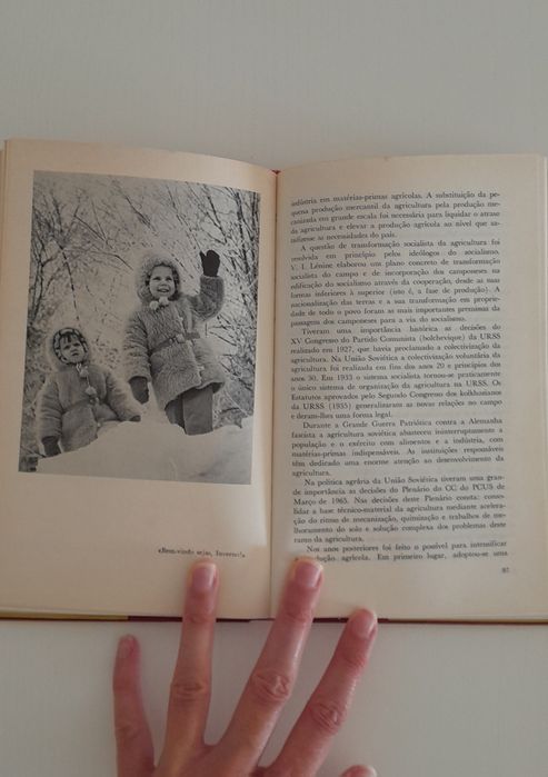 No País dos Sovietes
Testemunhos sobre a URSS
1979
Edições Progresso