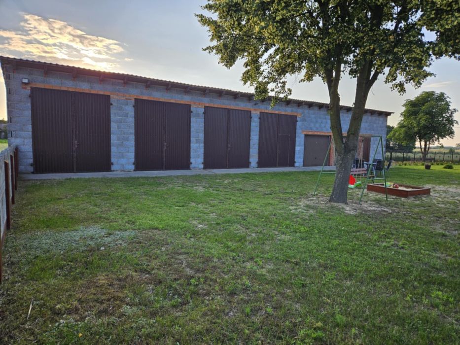 Gospodarstwo Rolne- dom, budynki gospodarcze