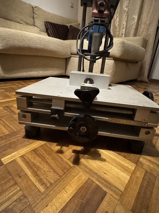 Mesa Cruzada / Fresa