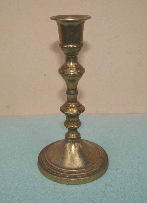 Подсвечники  латунь.