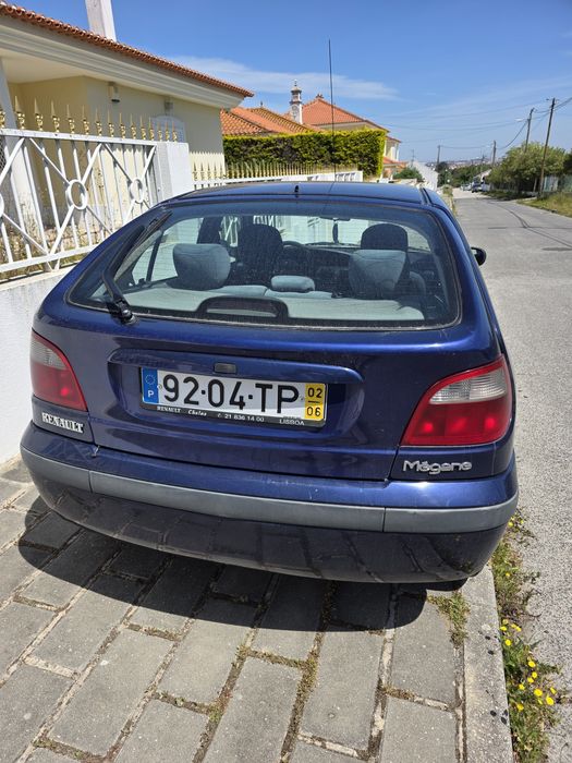 RENAULT Megane I Hatchback (BA) 1.4 16V Gasolina 95 cv / 70 kW
