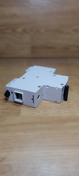 Автоматический выключатель ABB S801N-C100