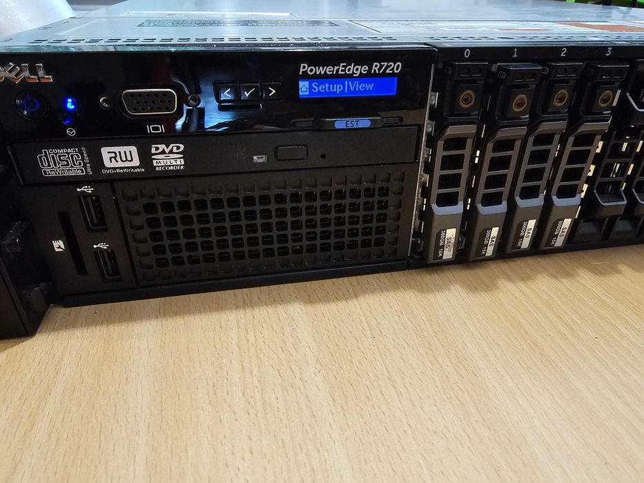Dell PowerEdge R720 – 2x E5-2670v2 / 320 GB RAM / iDRAC Ent /H710Mini