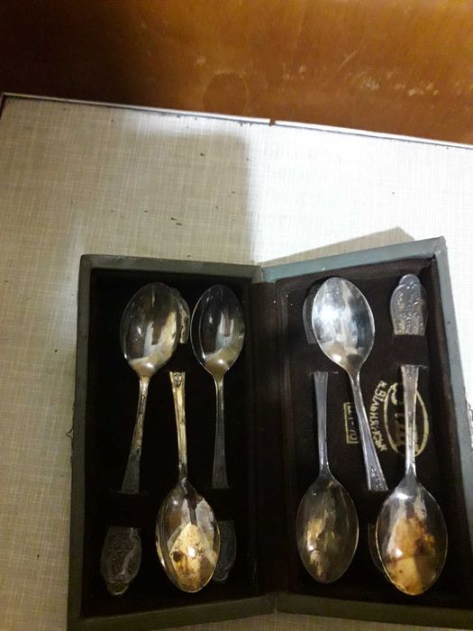 Продам набор новых мельхиоровых чайных ложек, десертных ложек, вилок