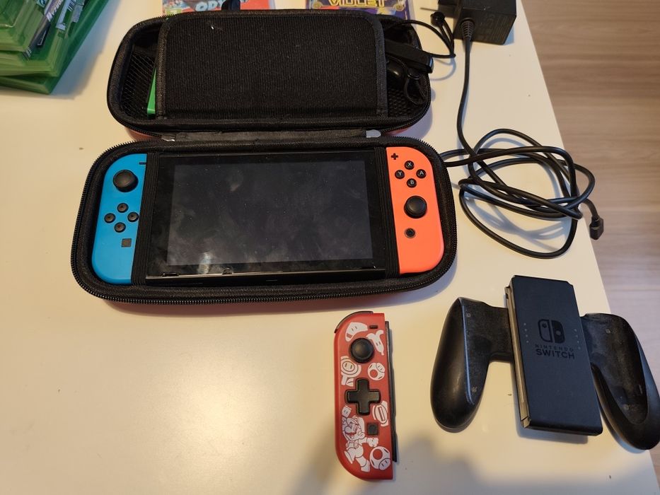 Nintendo Switch dodatkowe pady karta 256gb