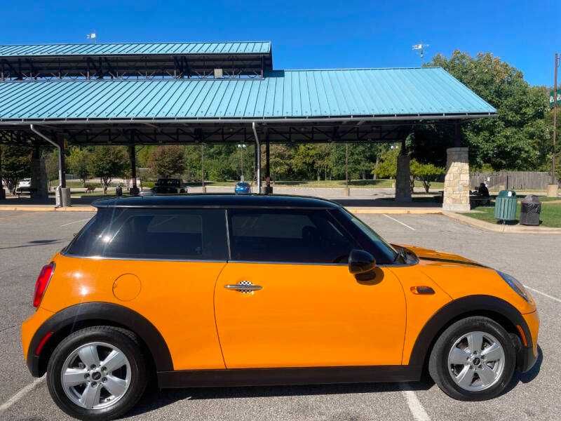 2017 MINI Cooper Hardtop 2 Door