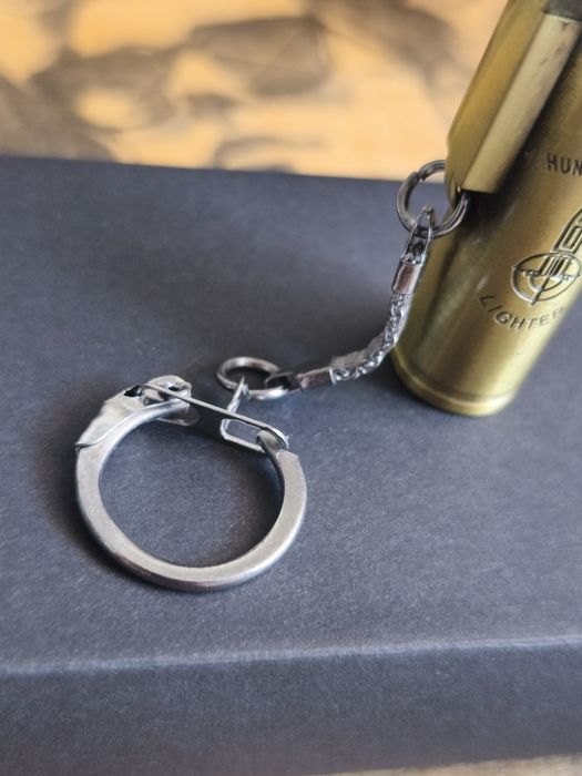 Isqueiro a Gasolina Novo Bullet em aço.