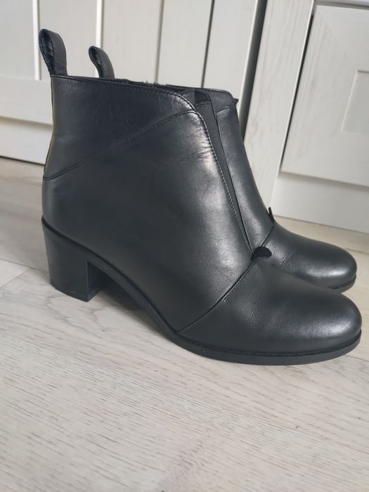 Botki Monnari / skóra naturalna / r. 37