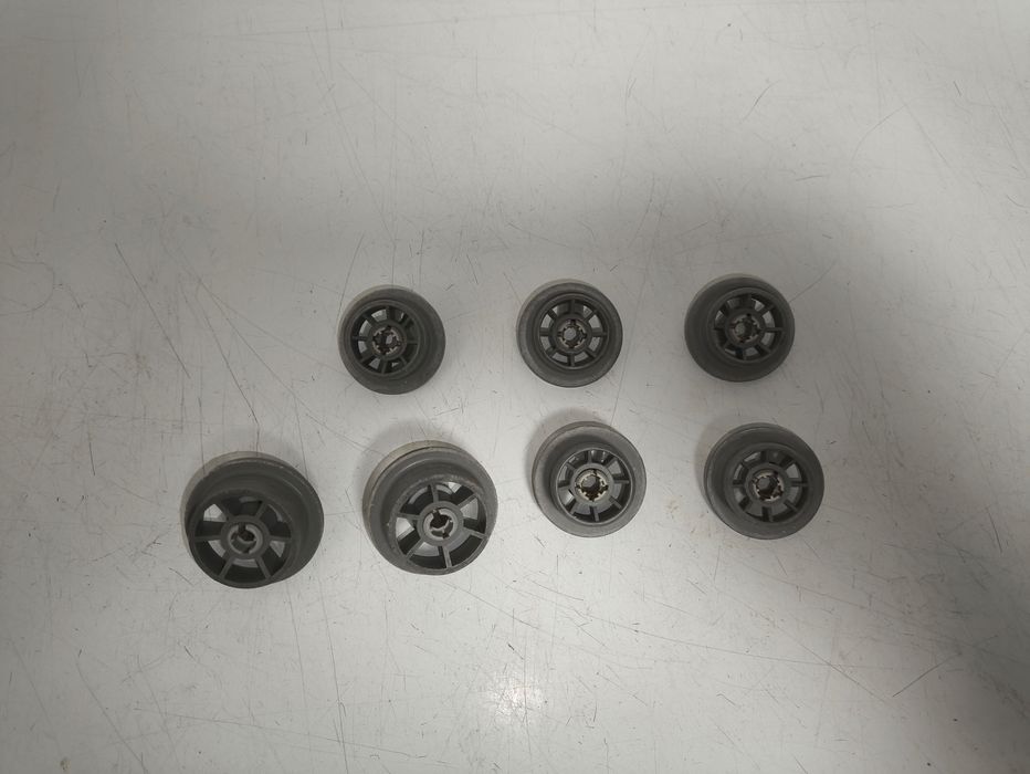 Kólka do prowadnic kosza zmywarki