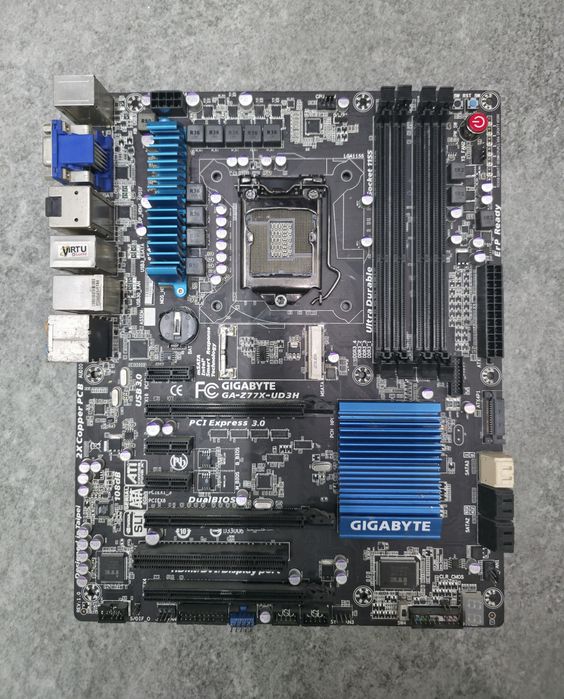 Gigabyte GA-Z77X-UD3H