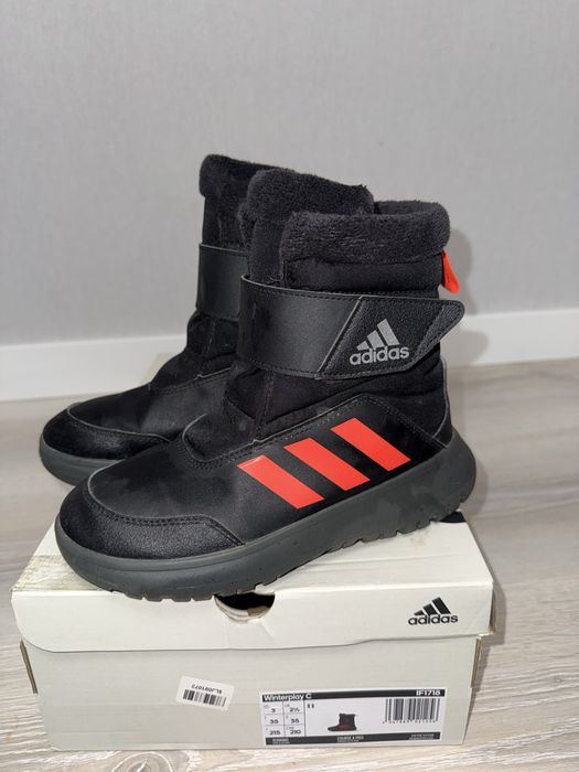 Зимові черевики Adidas 35 розмір для хлопчика