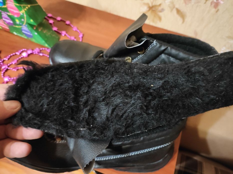 Зимові ботинки...