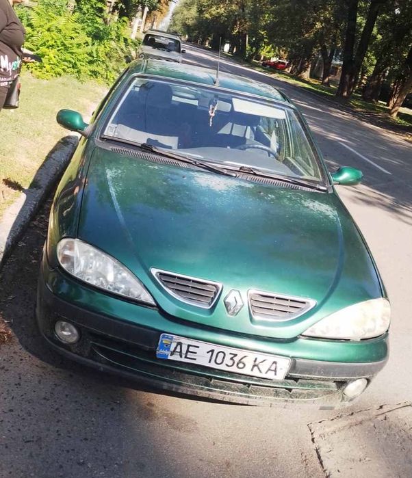 Продам Рено Меган RXE 1,6 16V