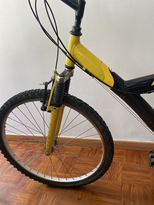 Bicileta Amarela