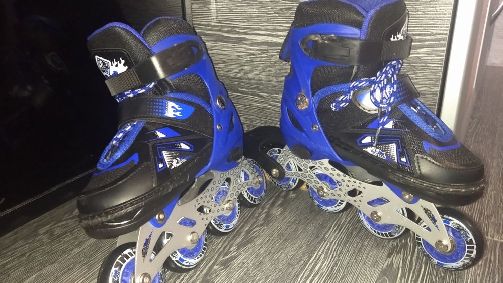 Ролики 30-33 розмір