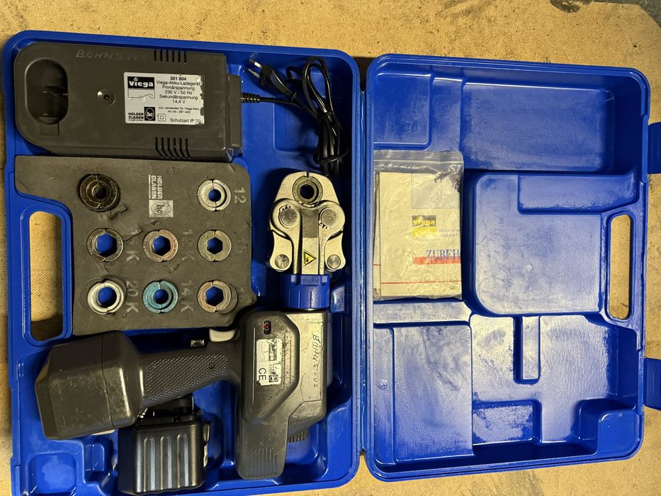 Zaciskarka akumulatorowa Viega Nussbaum