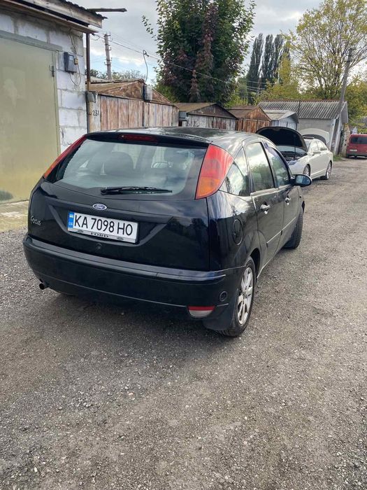 Ford Focus 2003 року
