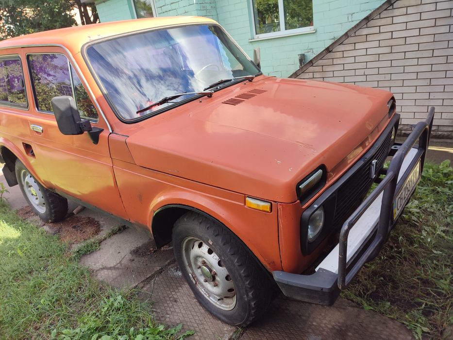 Автомобіль Ваз 2121 Нива