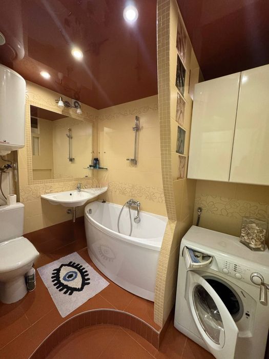 Продам стильну квартиру. Із орендарем