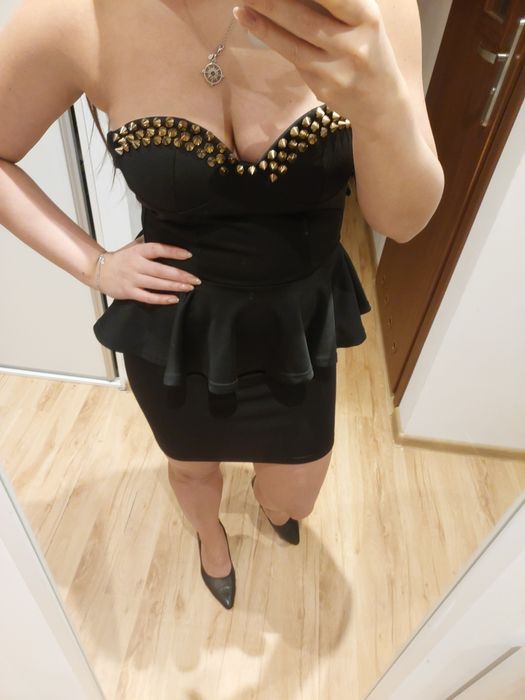 Sukienka baskinka Mała czarna złote dodatki sylwester andrzejki