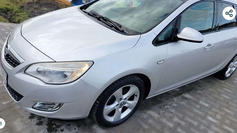 Opel Astra j 1,7 dizel