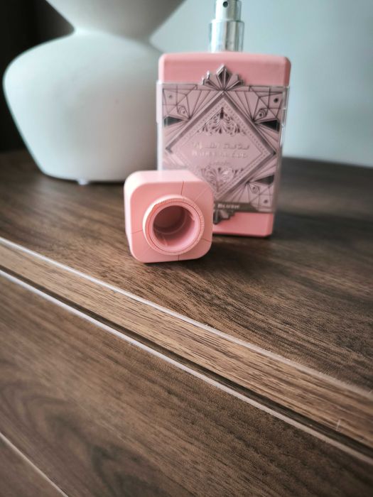 Woda perfumowana Lattafa Bade'e Al Oud Noble Blush