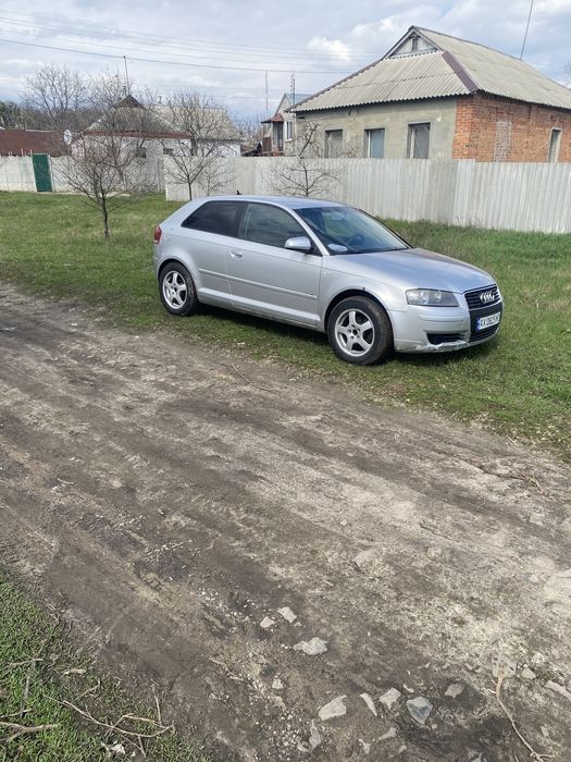 Продам Audi a3 8p 1.6