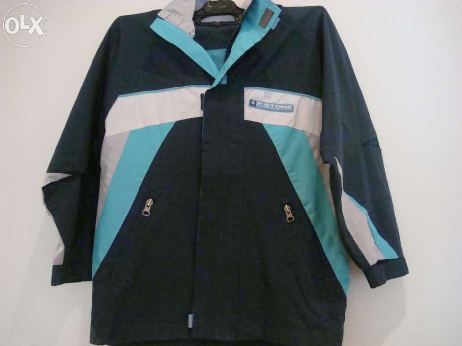 Impermeável de menino 8 anos como novo