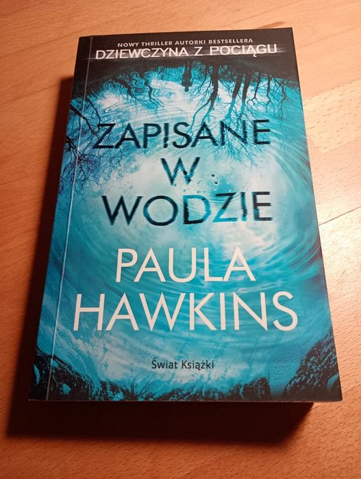 Paula Hawkins zapisane w wodzie
