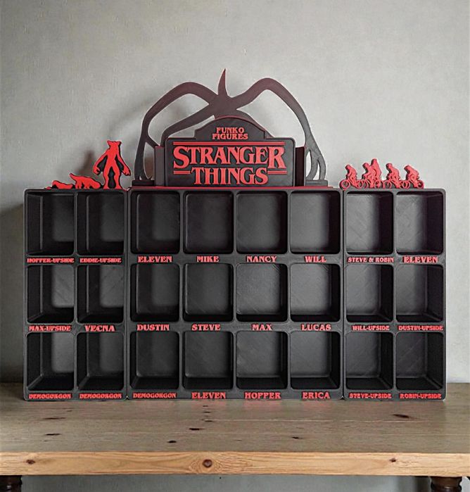 Organizer na figurki Stranger Things z Kinder Joy