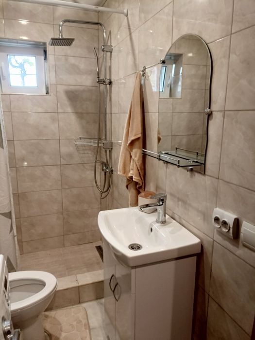 Здається в оренду будинок Виноградів