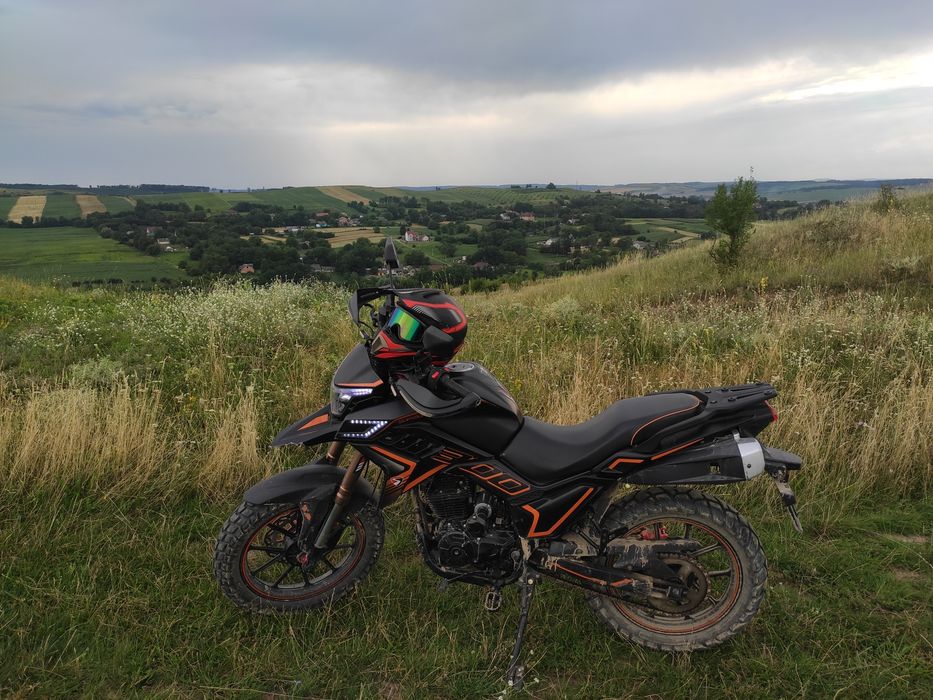 Продаю спарк 300т2. СРОЧНО!!!