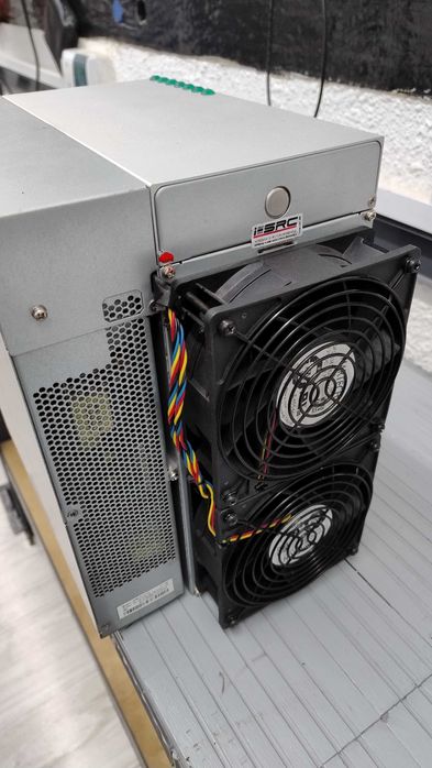 Antminer   L7 , 6033 MH/s.