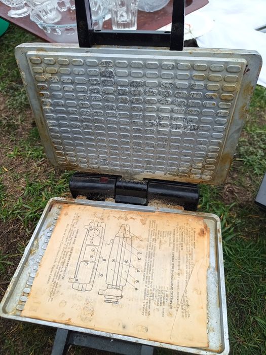 Електровафельница совдеповская.