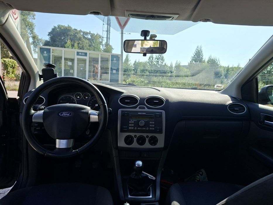 Ford Focus — fotografia 8