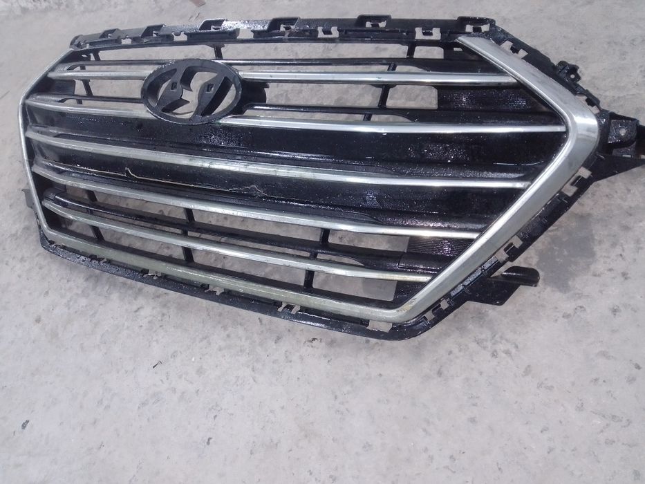 Решетка радиатора елантра