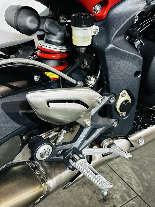 Triumph Street Triple 675 R ABS мото з європи