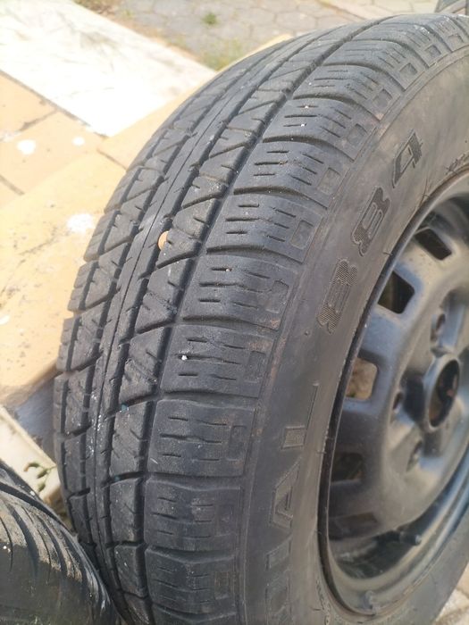 3 rodas 175/75-13 em bom estado €25 cada