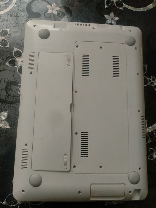 Нетбук Apple  Air на віндовс 7