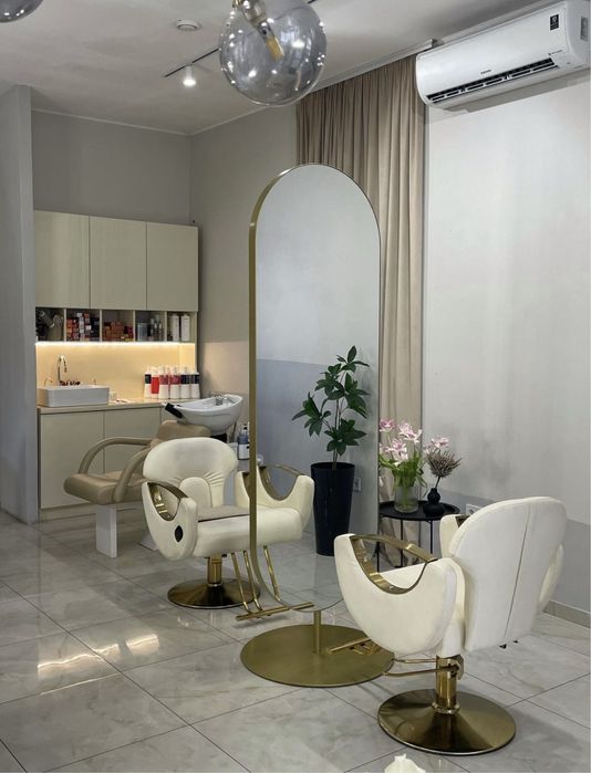 Обладнанні для салону краси