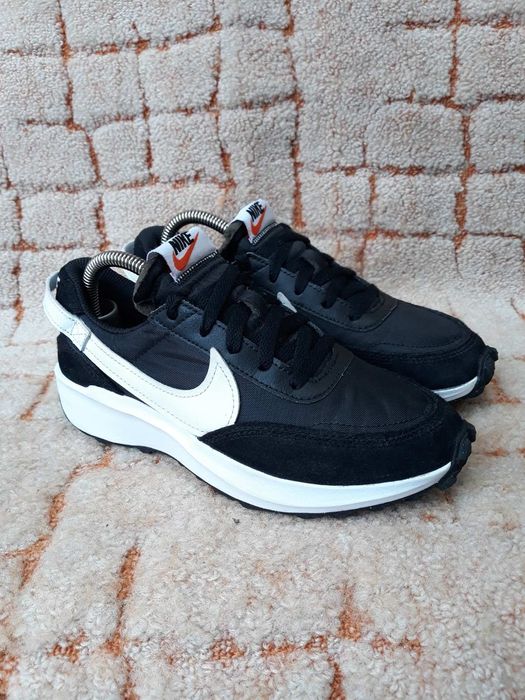 Кроссовки Nike Waffle Debut