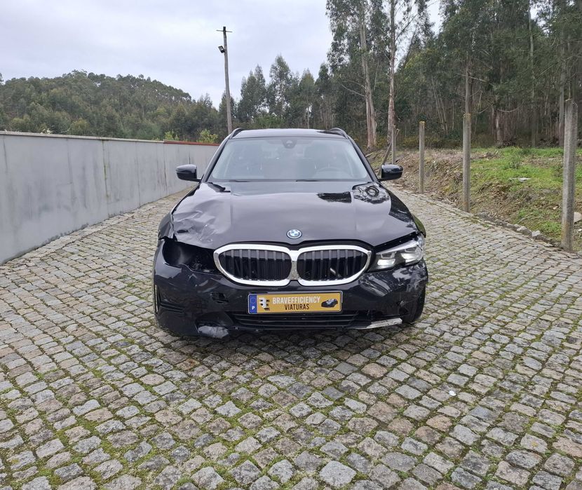 BMW 320e Drive Touring Híbrido Gasolina Plug-In (204CV) de 2022