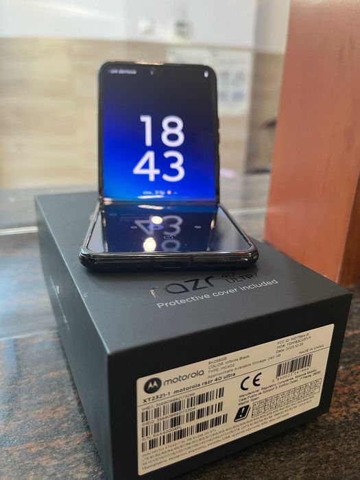 [1668/25] Motorola Razr 40 Ultra 8/256GB