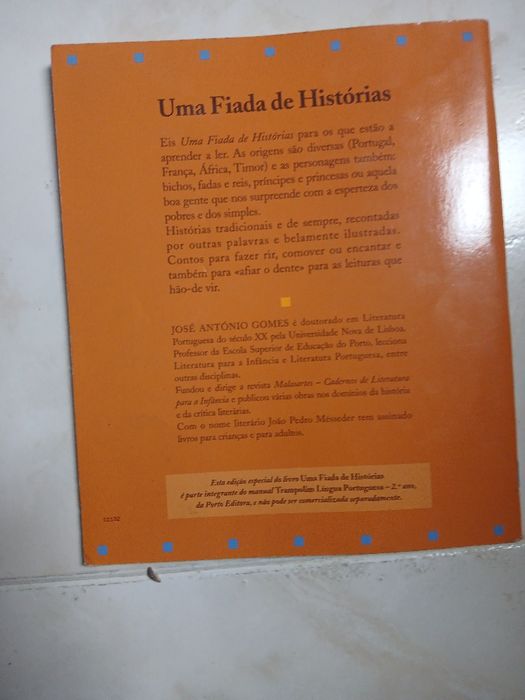 Uma fiada de histórias.