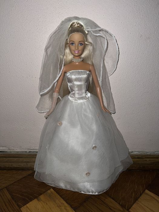 Лот ляльки/куклы Барбі/Тереза/Кен Made to move