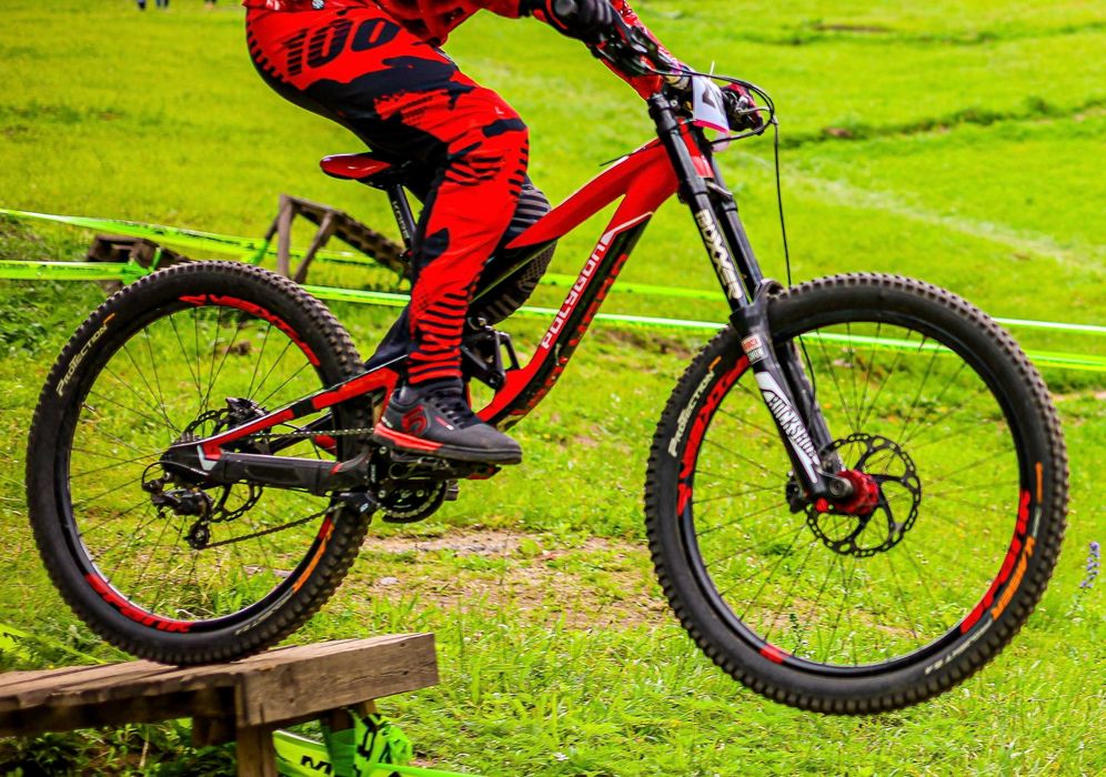 Велосипед Polygon Collosus DH8 27.5 L (сучасна М-ка)