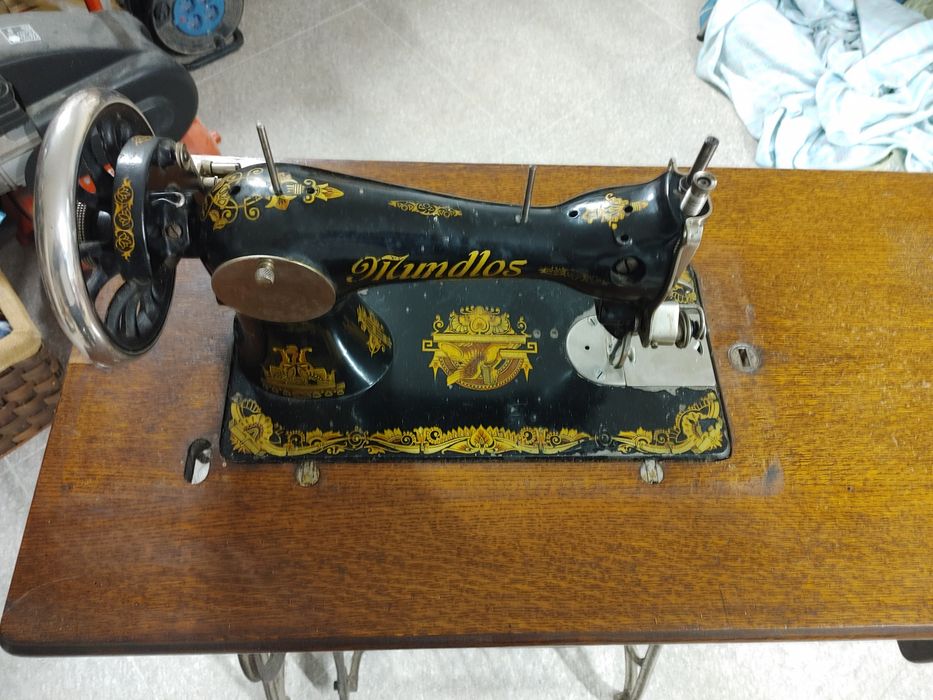 Maquina de custura Singer